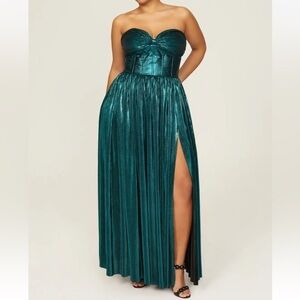Bronx & Banco Florence Gown